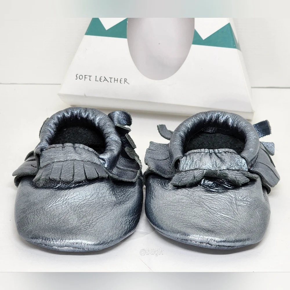 Lil Bandits Silver Metallic Soft Leather Baby Moccasins NWT
